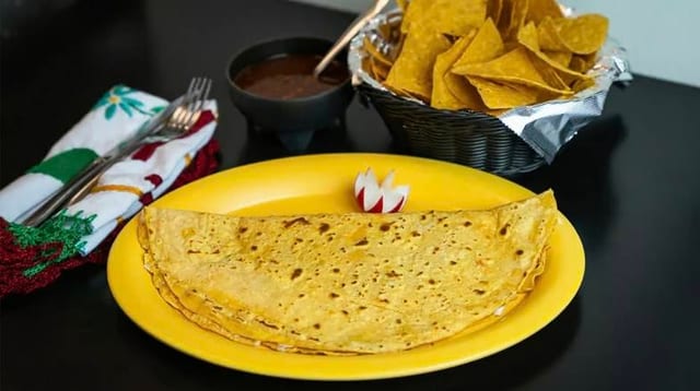Empanada de huitlacoche.